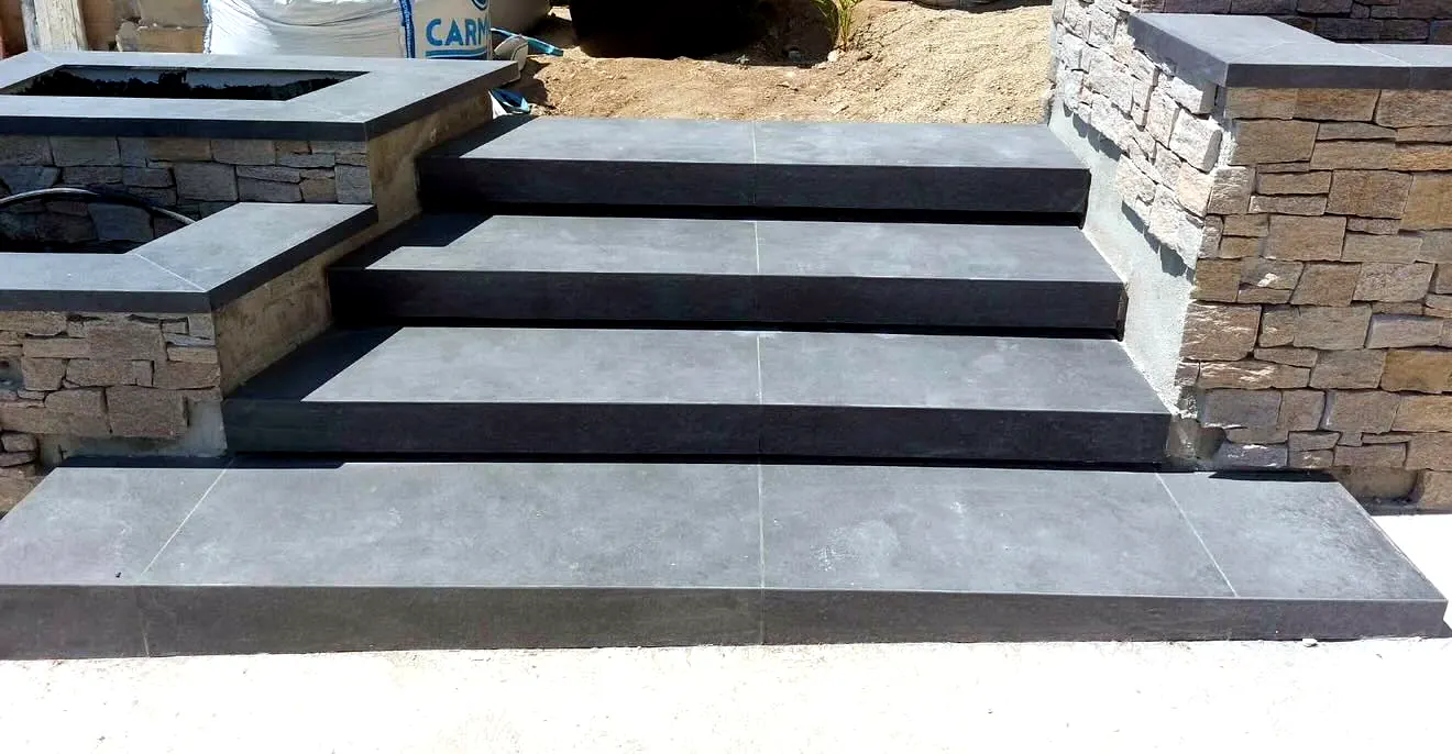 Exterior tile steps